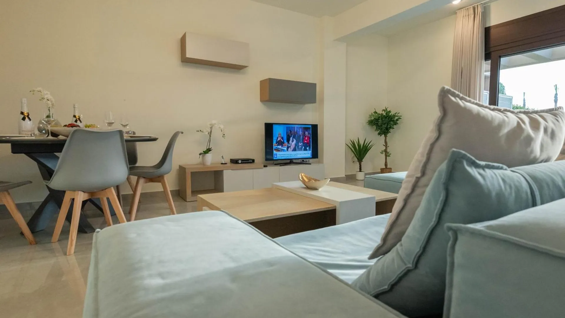 Palma Villa & Suite With Pool Nea Kallikrateia Greece