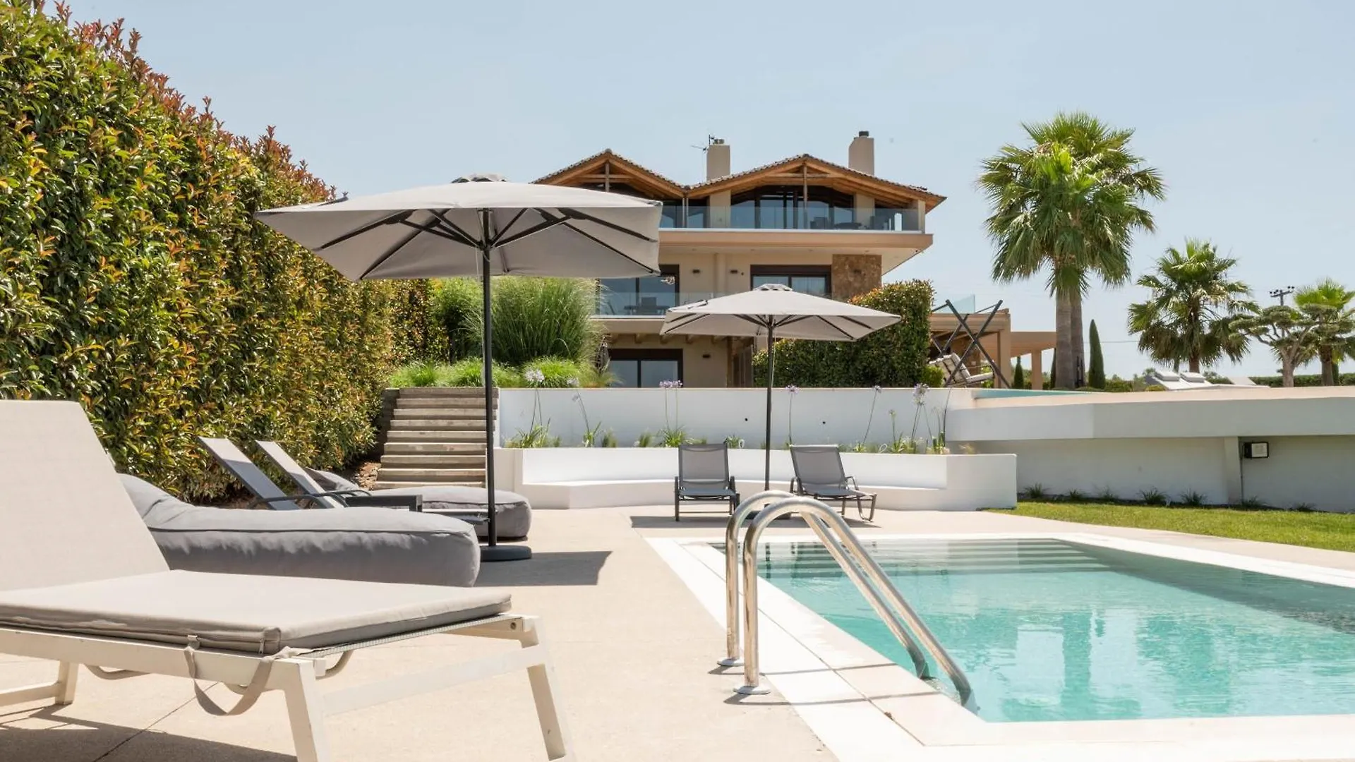 Palma Villa & Suite With Pool Nea Kallikrateia Apartment