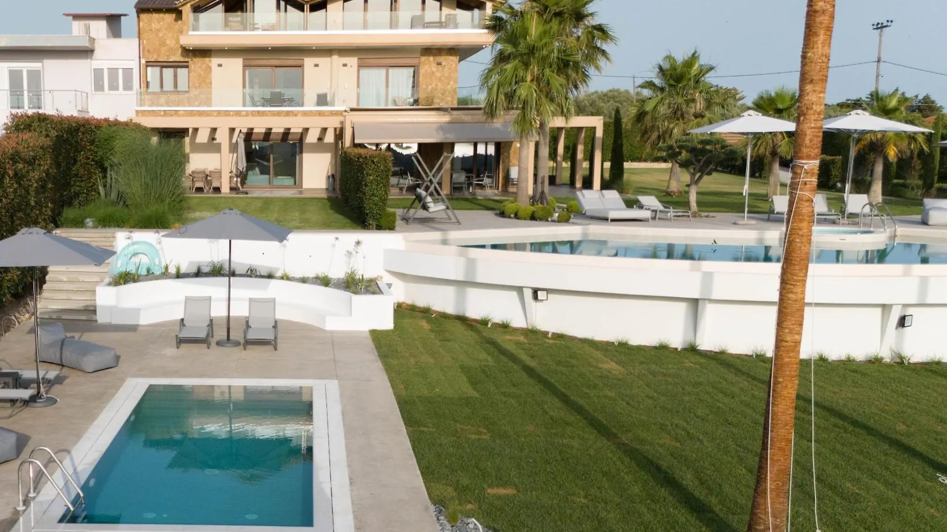 Palma Villa & Suite With Pool Nea Kallikrateia