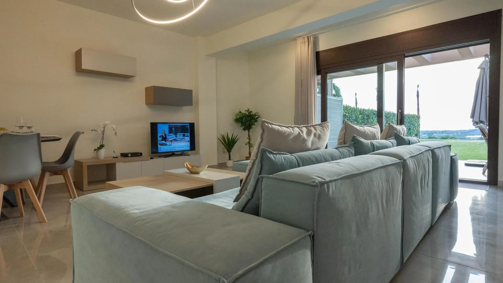 Апартаменты Palma Villa & Suite With Pool Nea Kallikrateia Греция