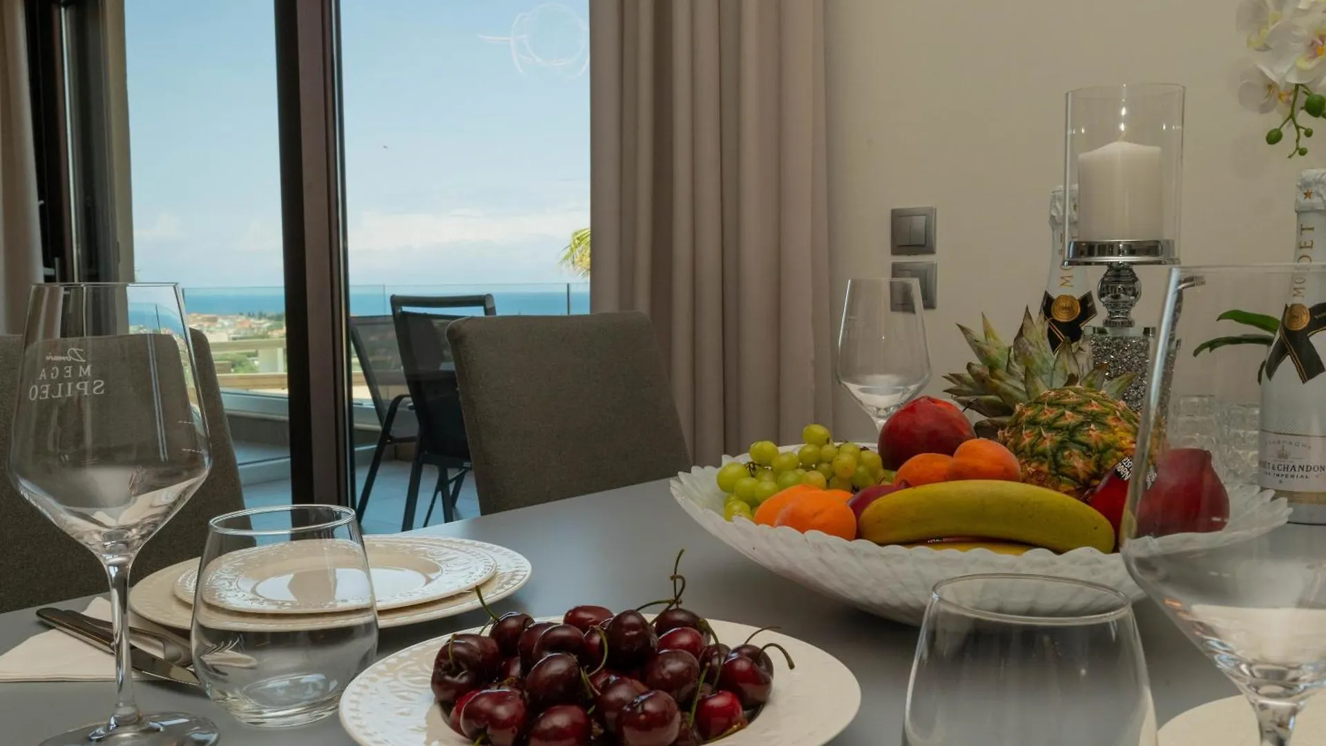 Апартаменты Palma Villa & Suite With Pool Nea Kallikrateia