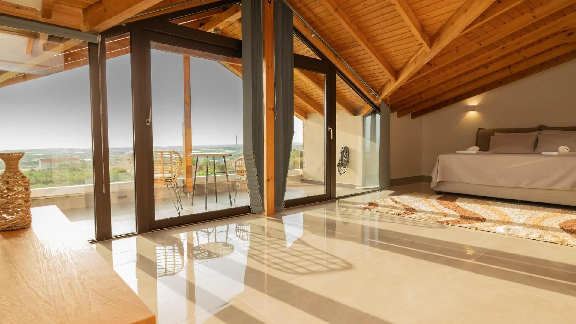 Апартаменты Palma Villa & Suite With Pool Nea Kallikrateia